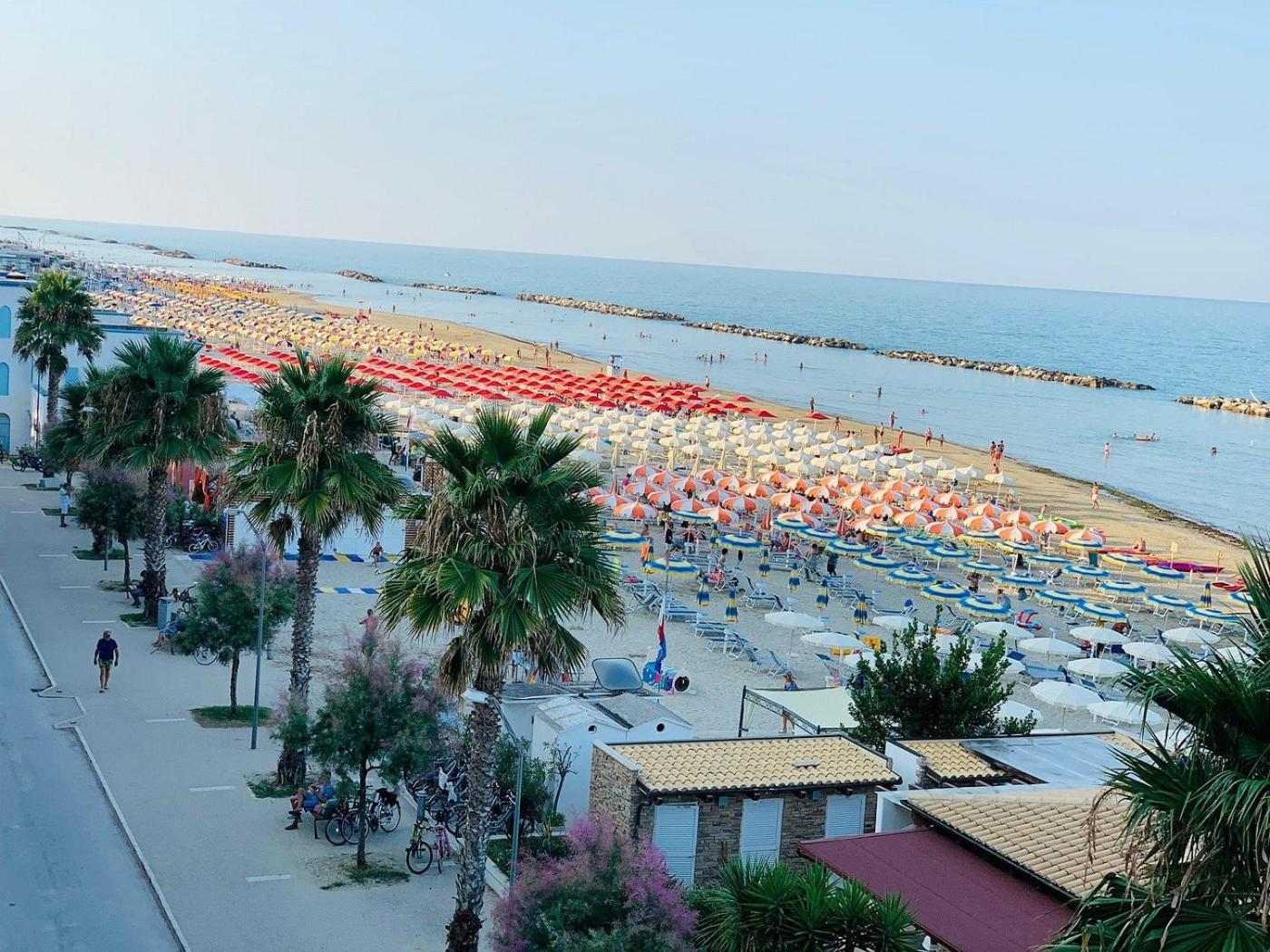 Hotel La Perla Cupra Marittima Exteriér fotografie
