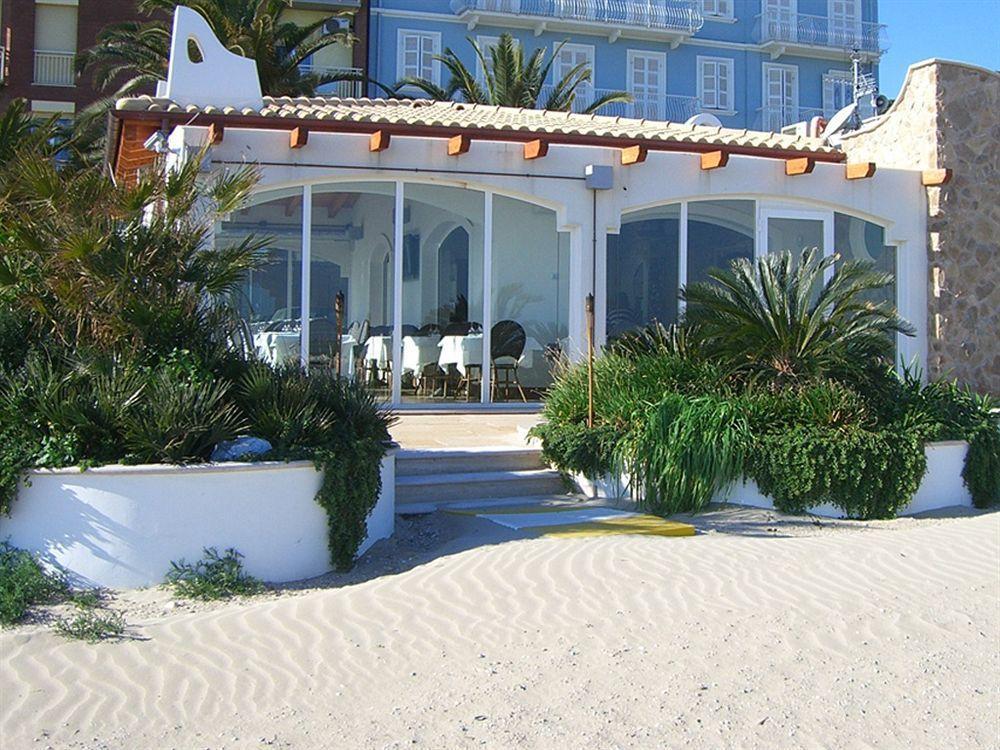 Hotel La Perla Cupra Marittima Exteriér fotografie