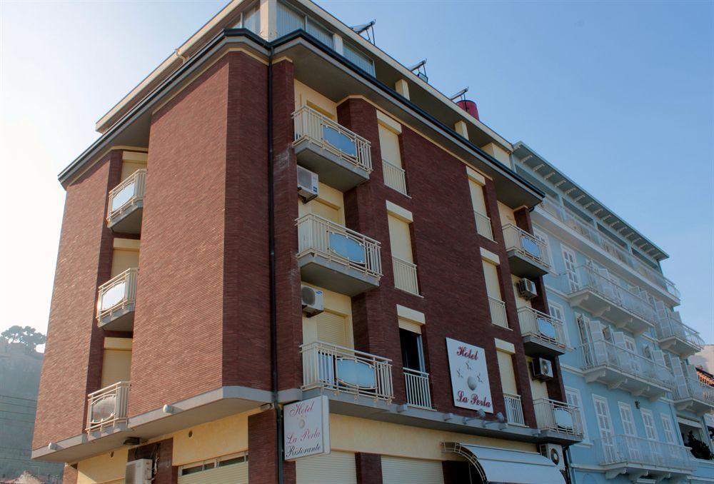 Hotel La Perla Cupra Marittima Exteriér fotografie
