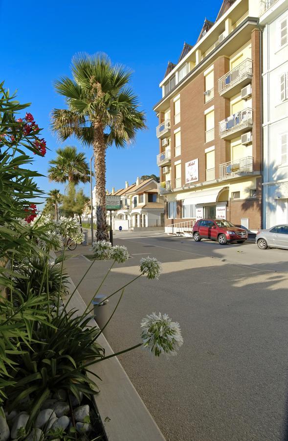 Hotel La Perla Cupra Marittima Exteriér fotografie